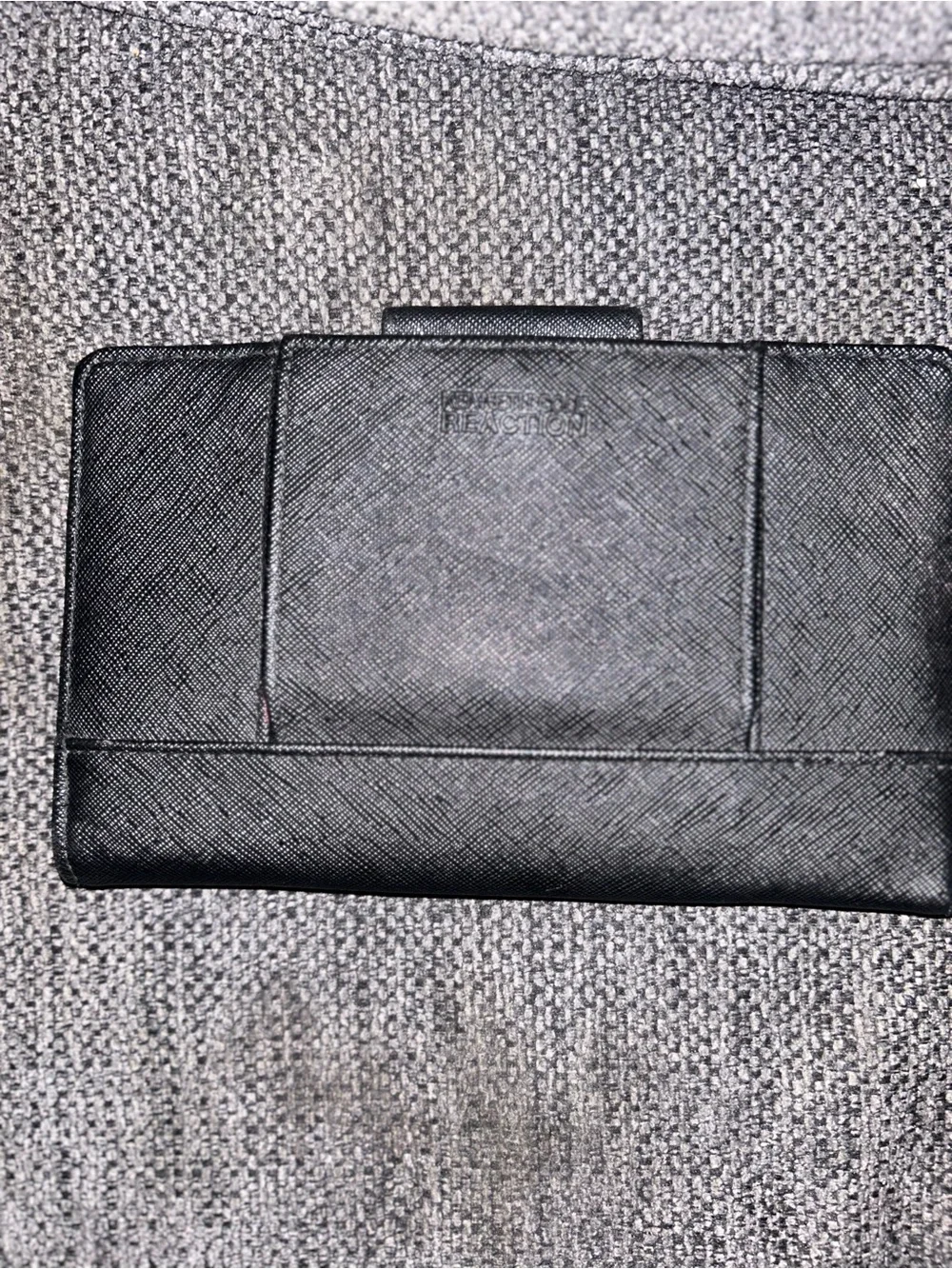 Kenneth Cole Reaction super cute
